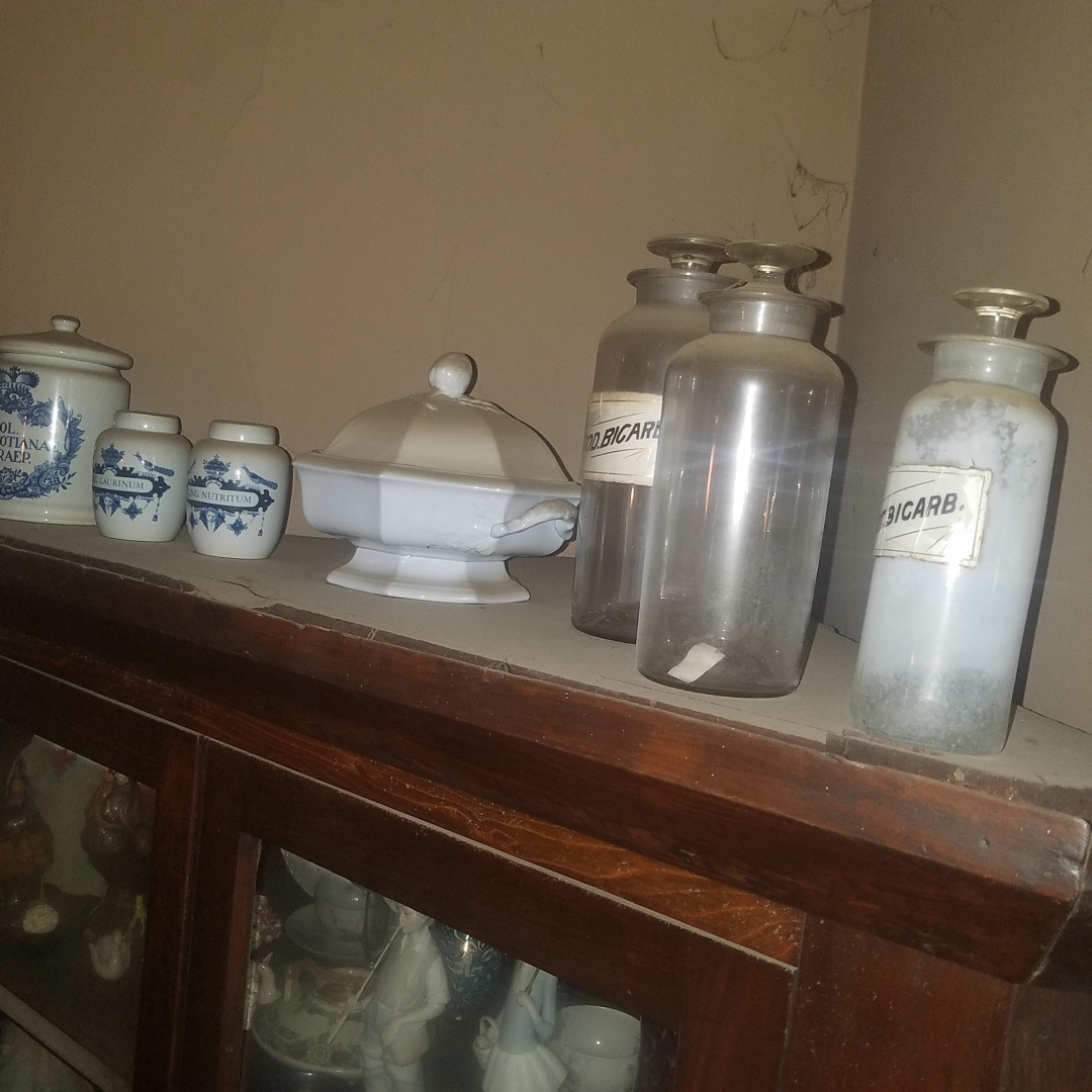 Auction Photo