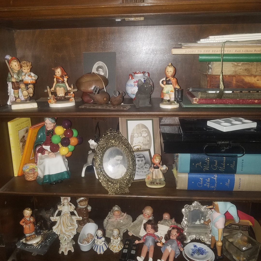 Auction Photo