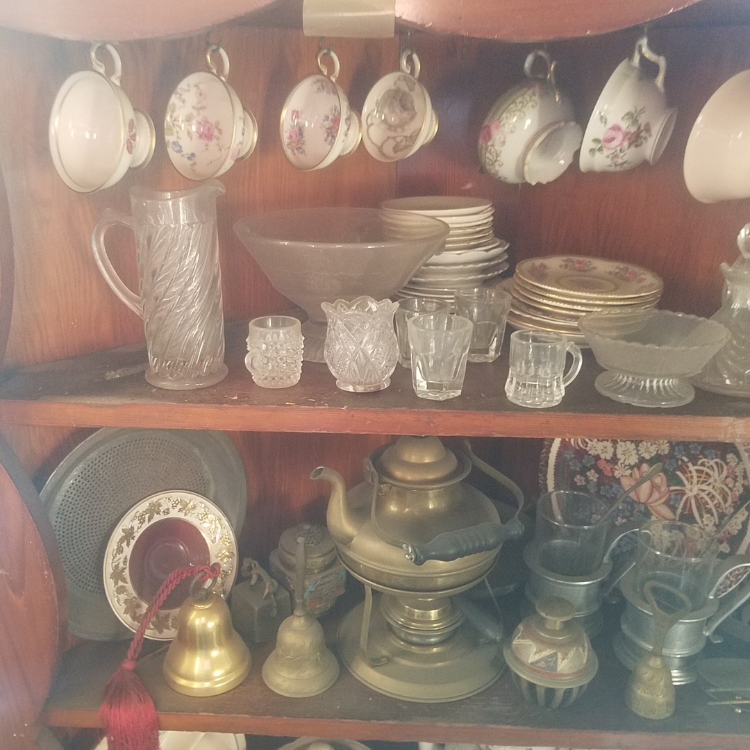 Auction Photo