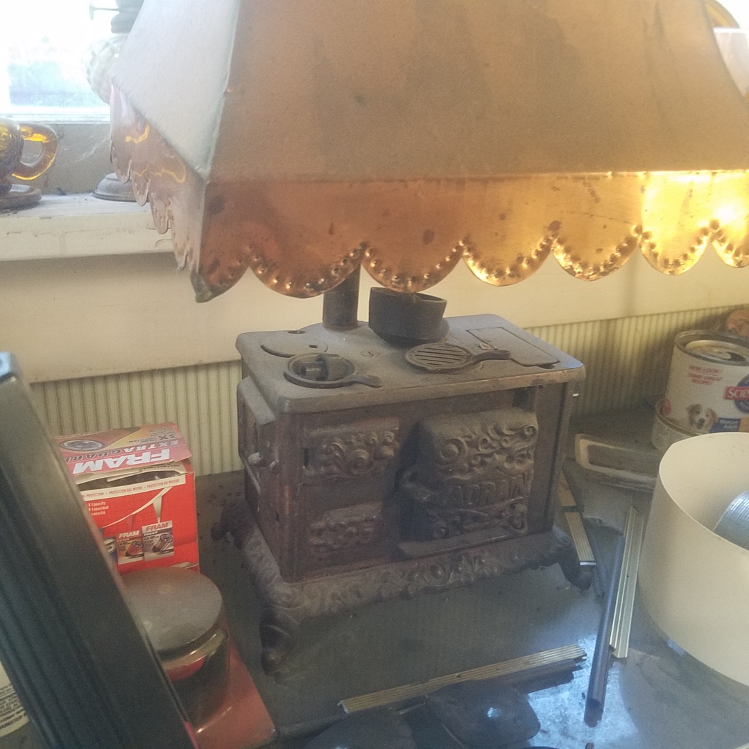 Auction Photo