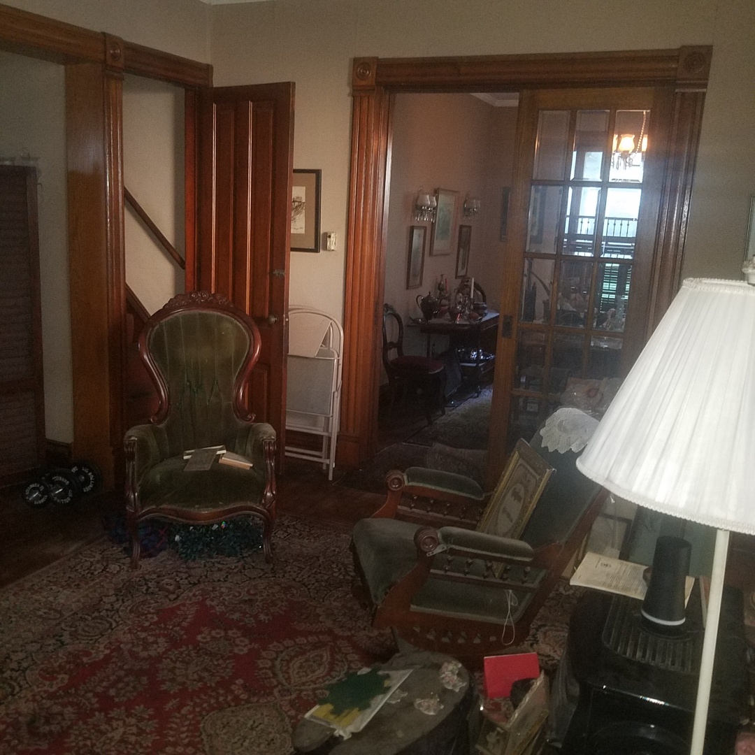 Auction Photo