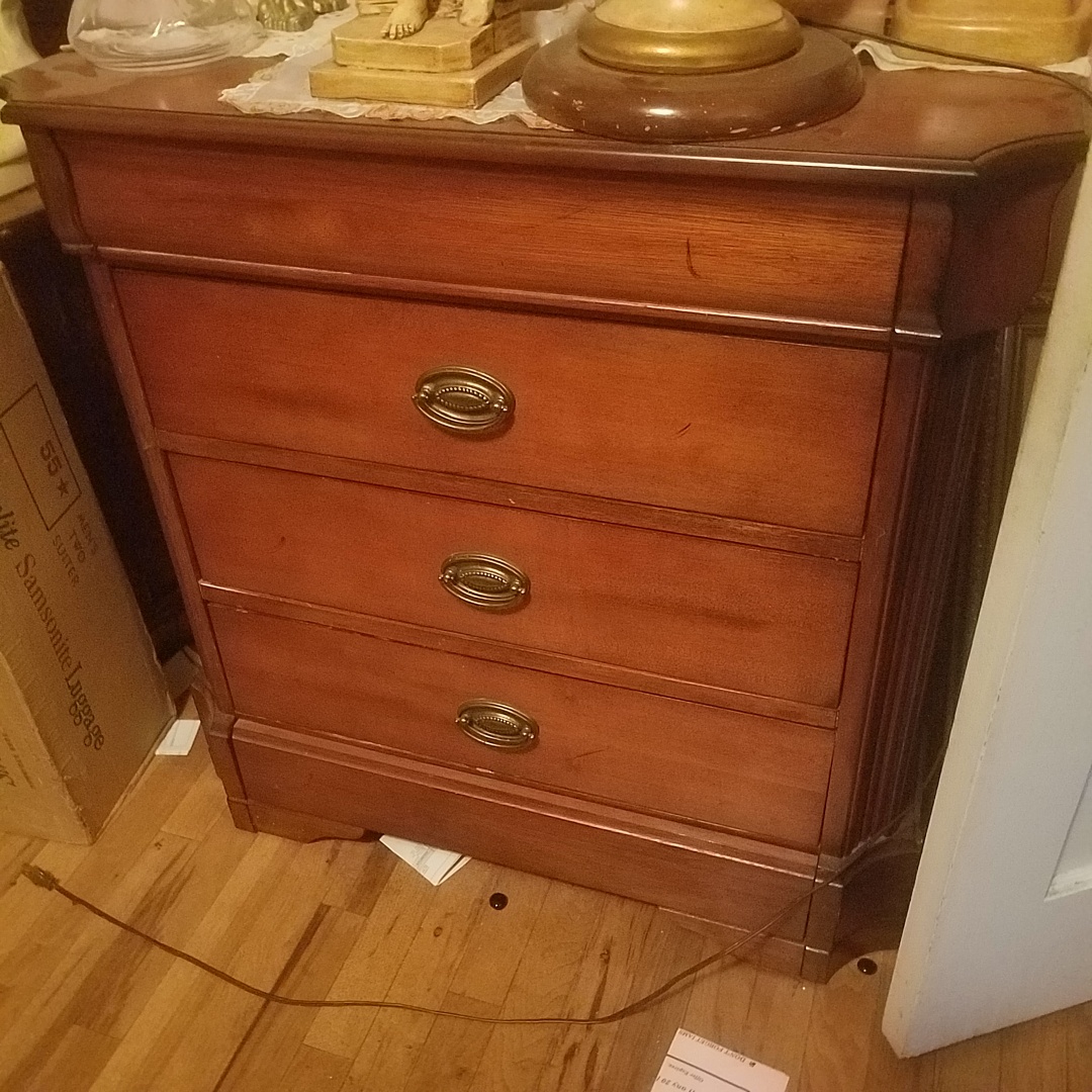 Auction Photo