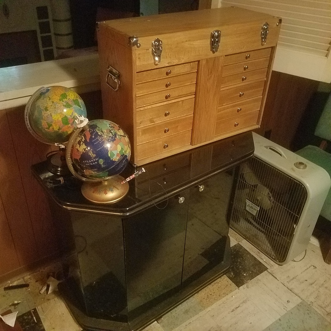Auction Photo