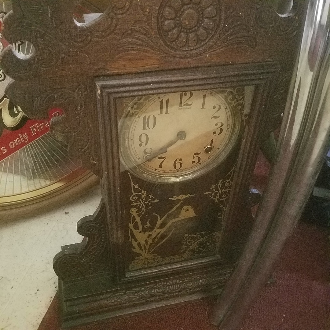 Auction Photo