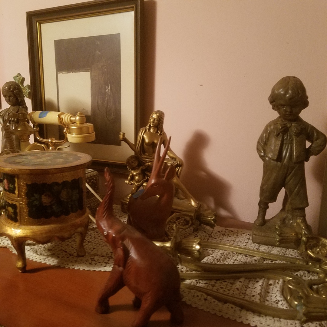 Auction Photo