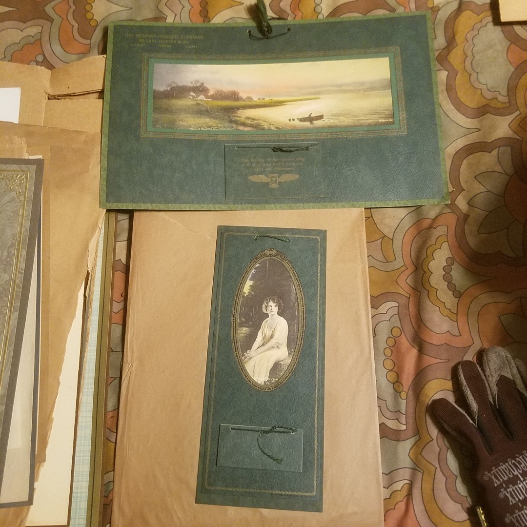 Auction Photo