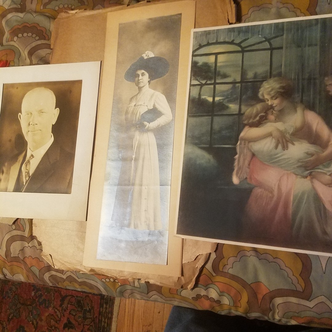 Auction Photo