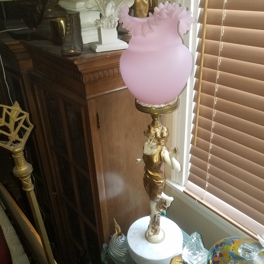 Auction Photo