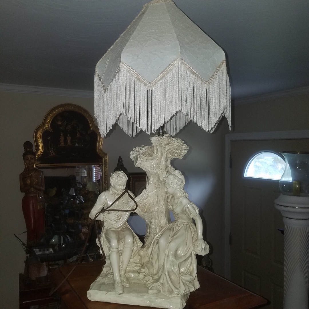 Auction Photo