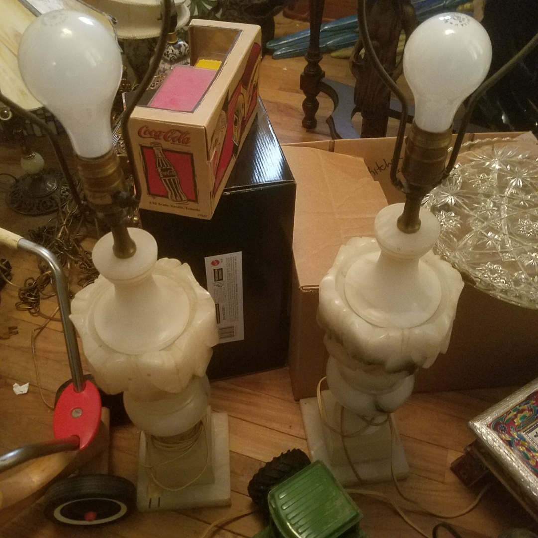 Auction Photo