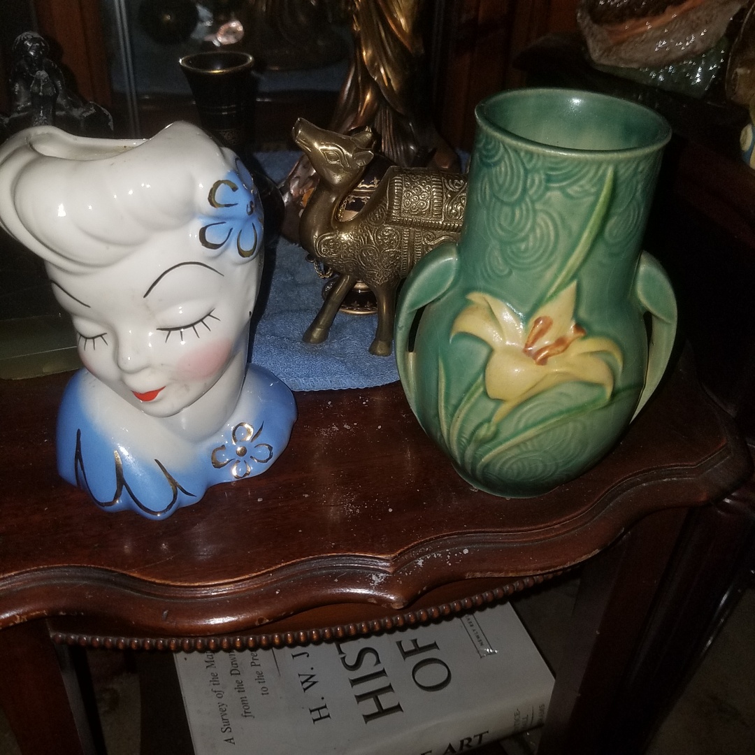 Auction Photo
