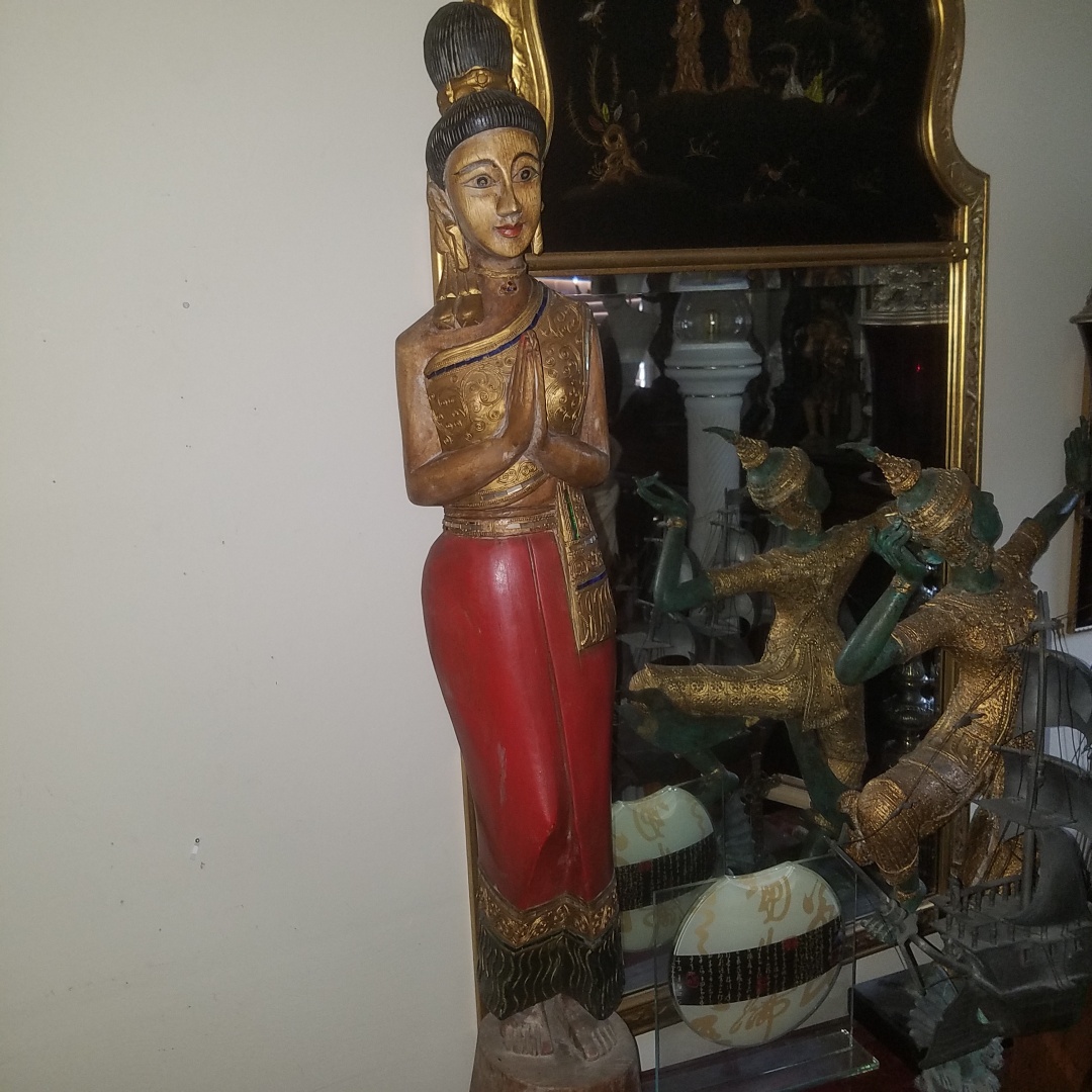 Auction Photo