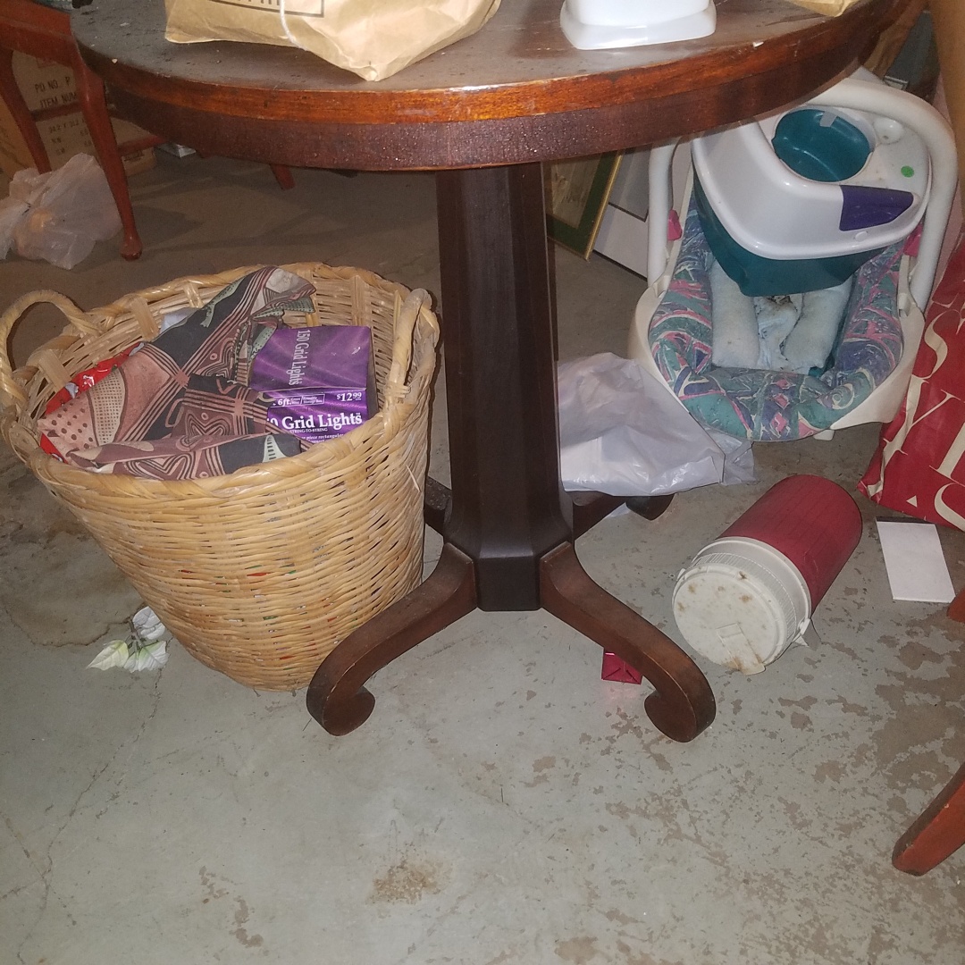 Auction Photo