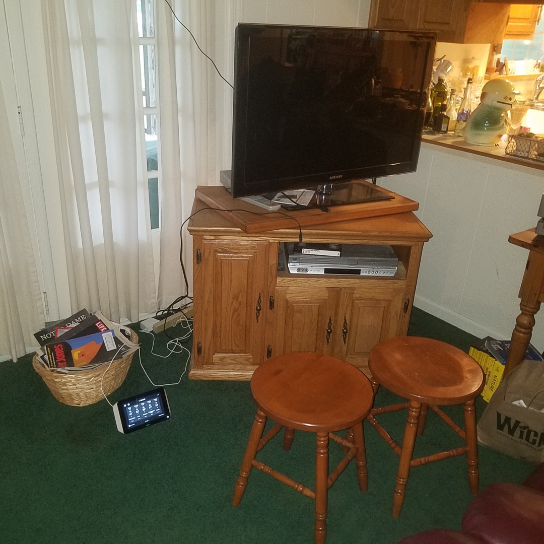 Auction Photo