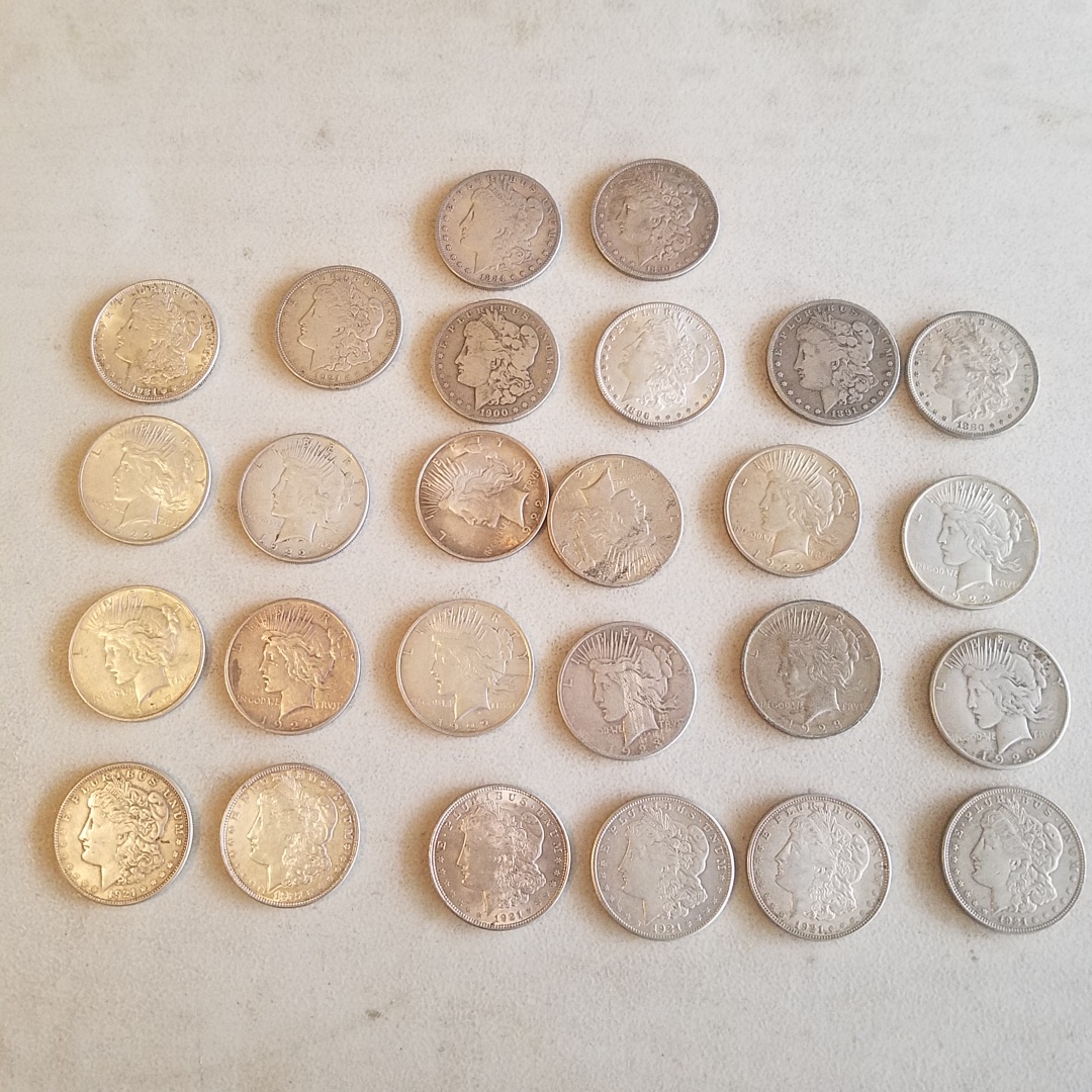 Auction Photo