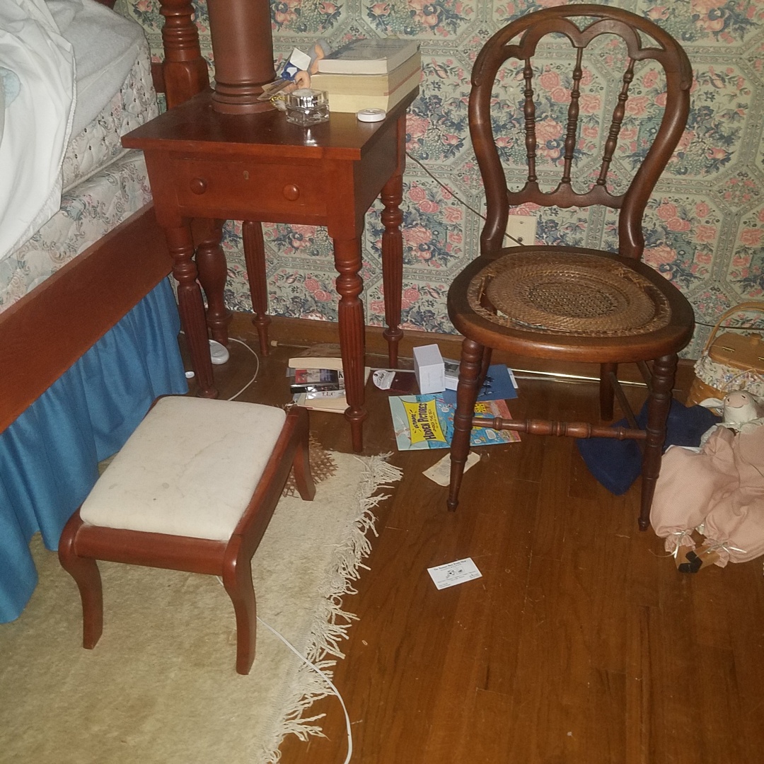 Auction Photo