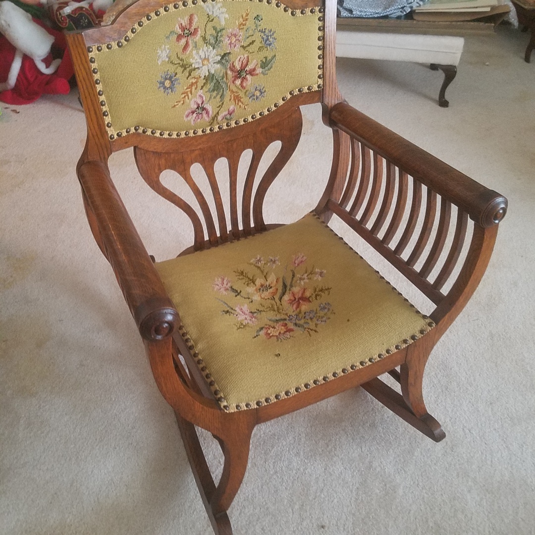 Auction Photo