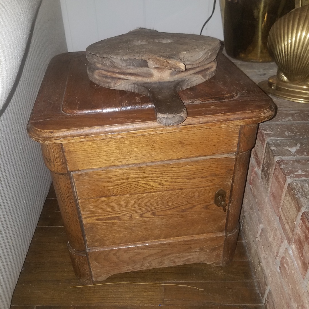 Auction Photo