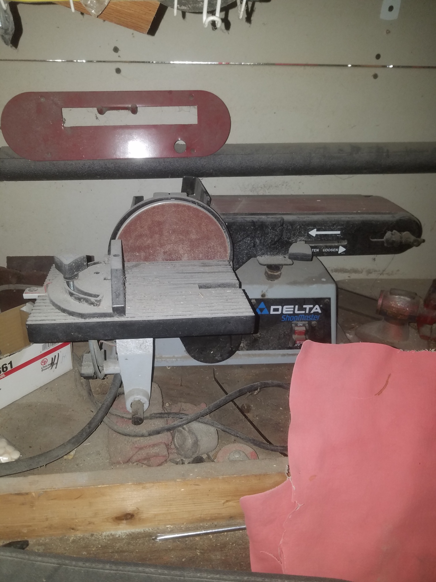 Auction Photo