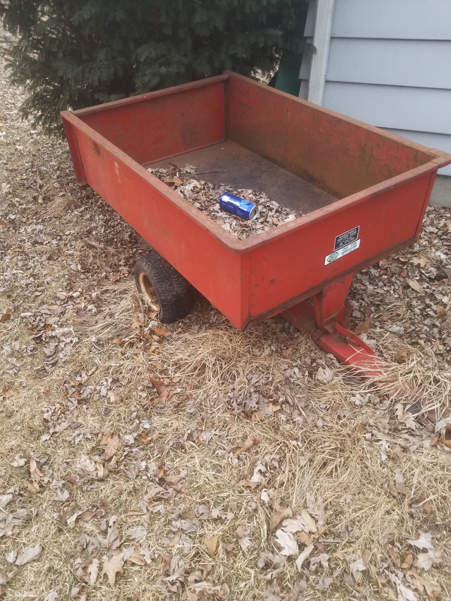 Auction Photo