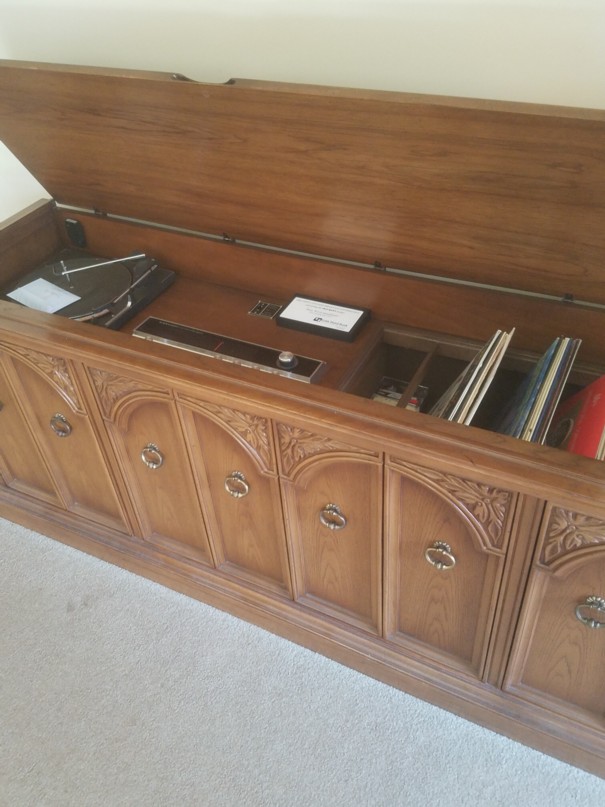 Auction Photo