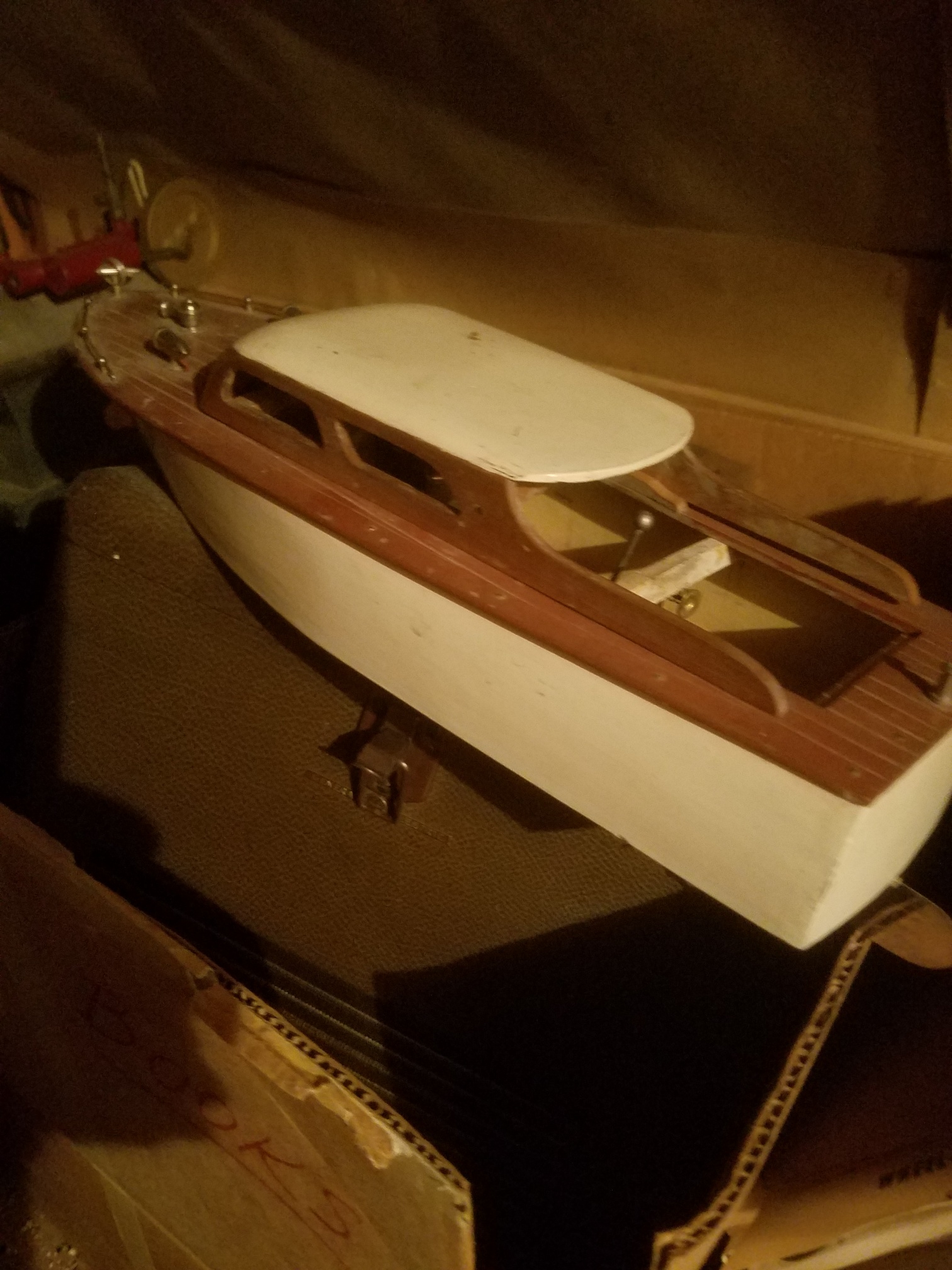 Auction Photo