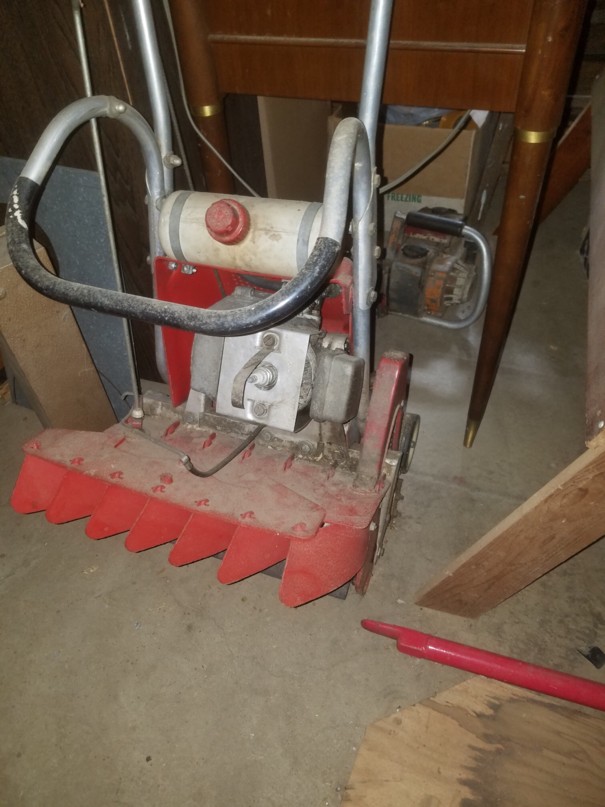 Auction Photo