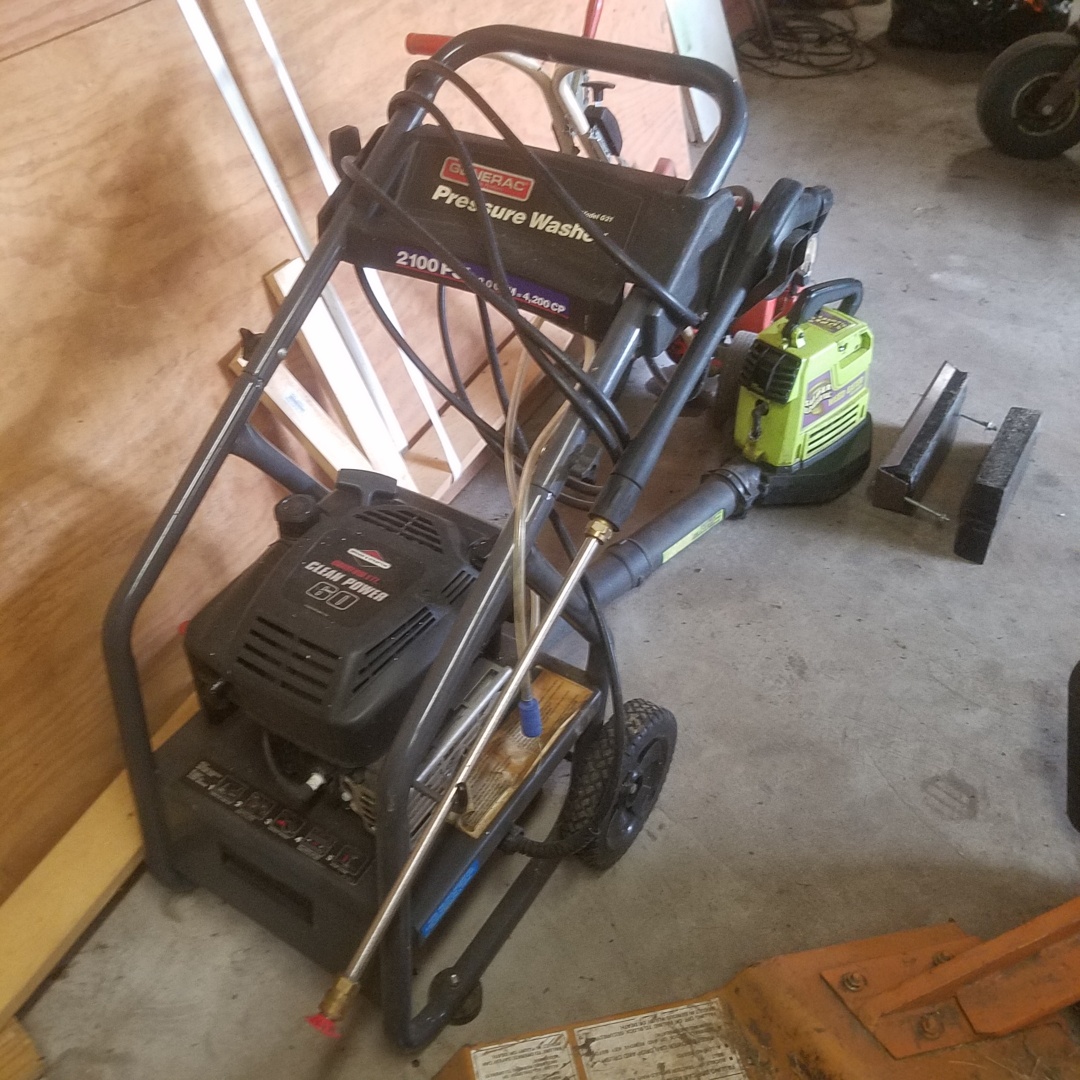 Auction Photo