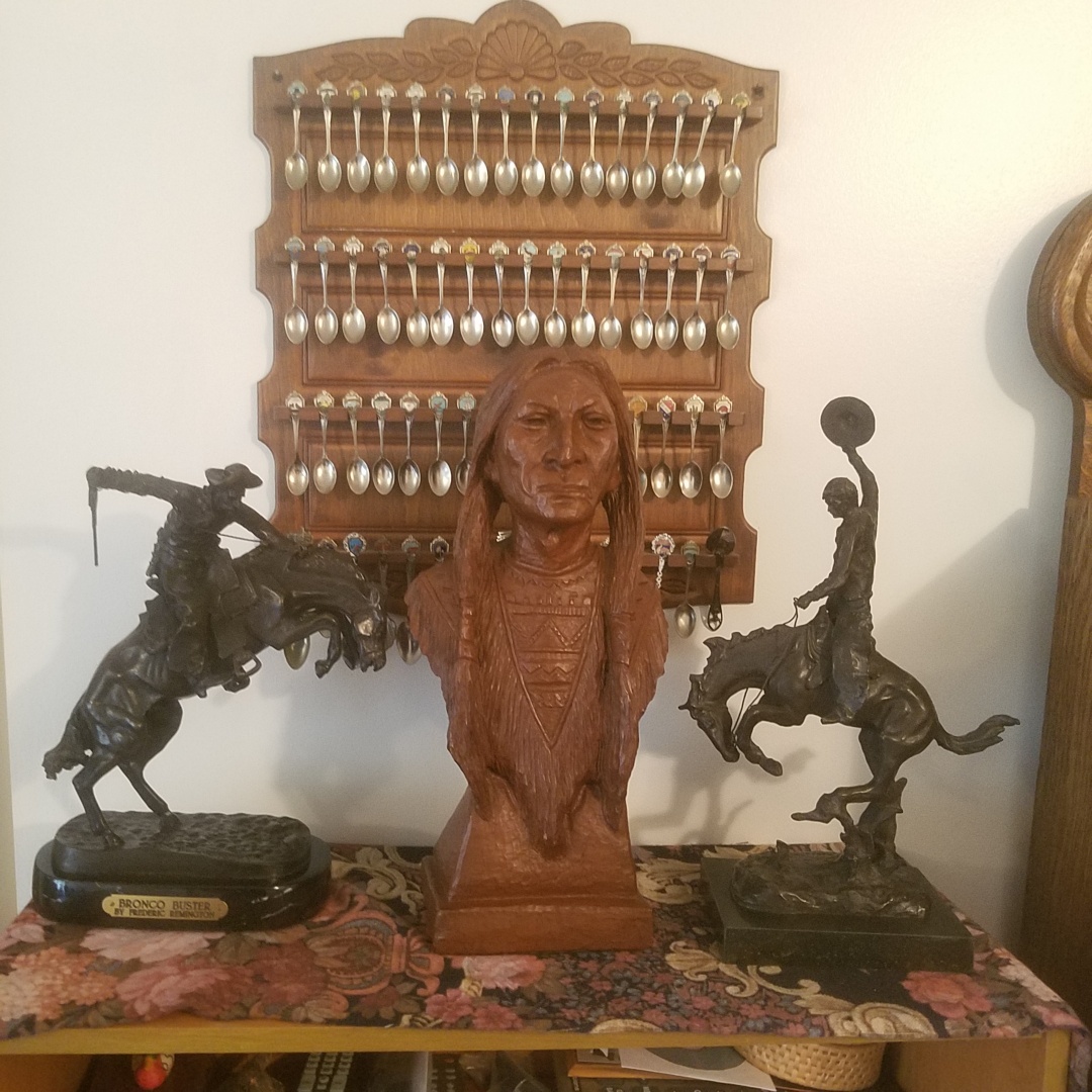 Auction Photo