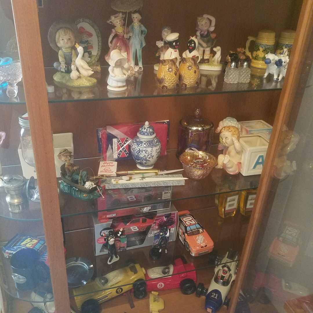 Auction Photo