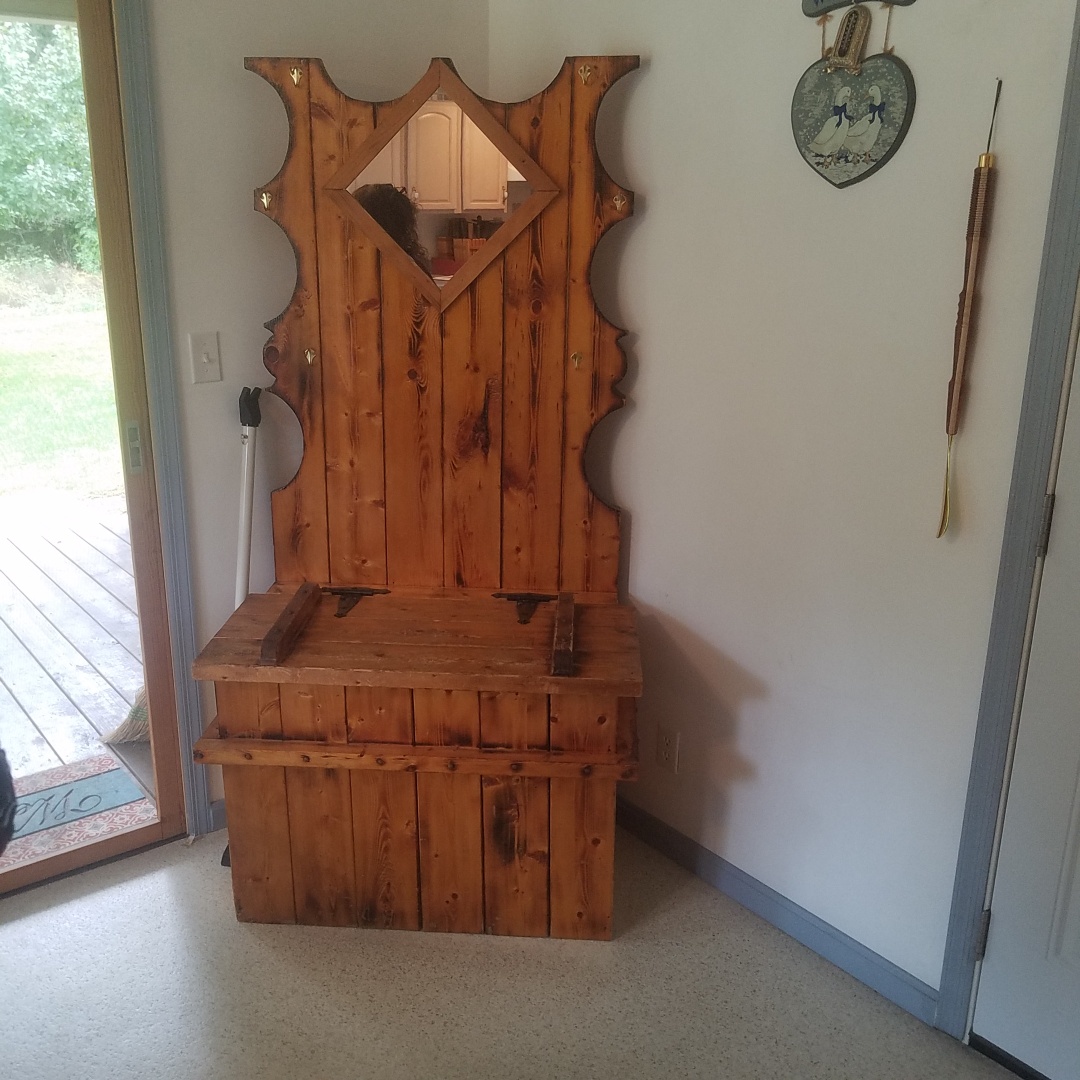 Auction Photo