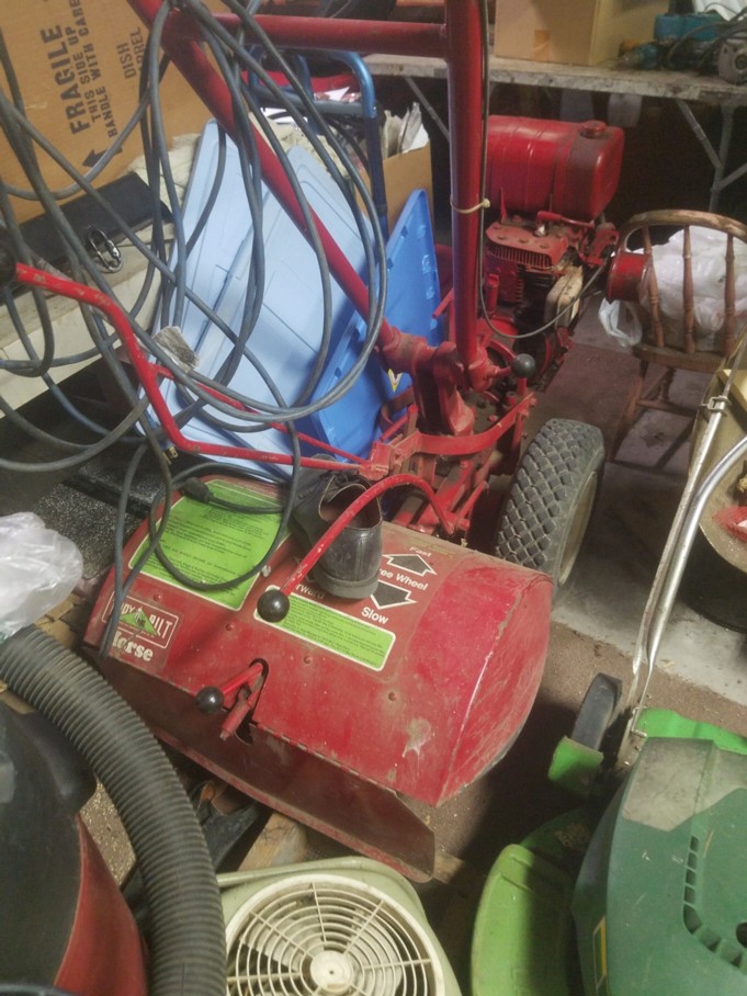 Auction Photo