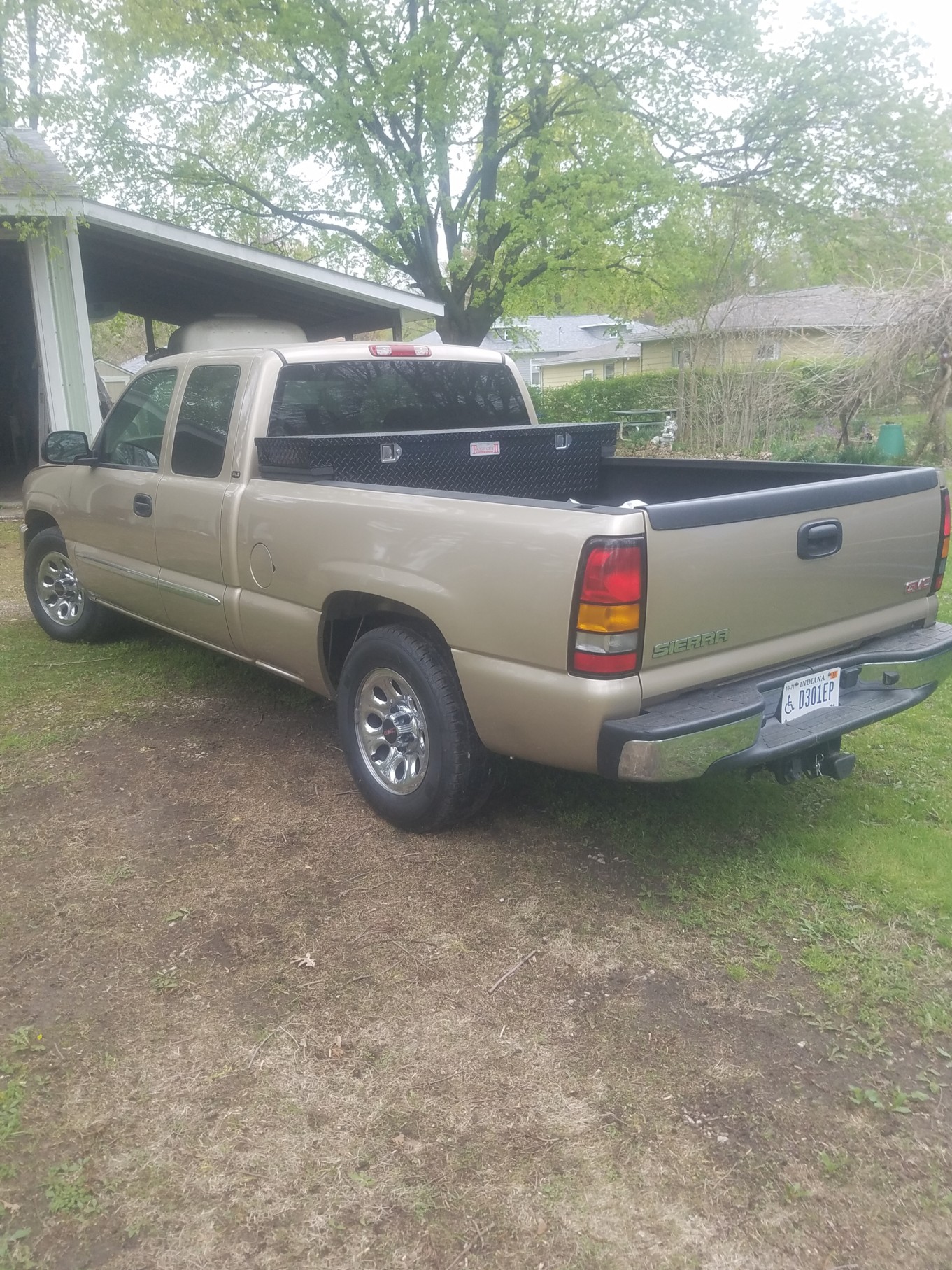 Auction Photo