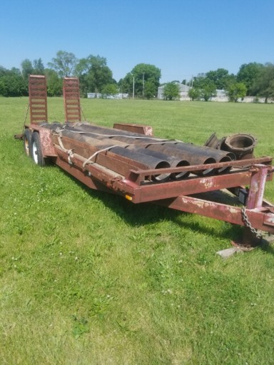 Auction Photo