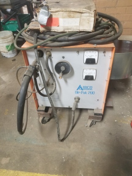 Auction Photo