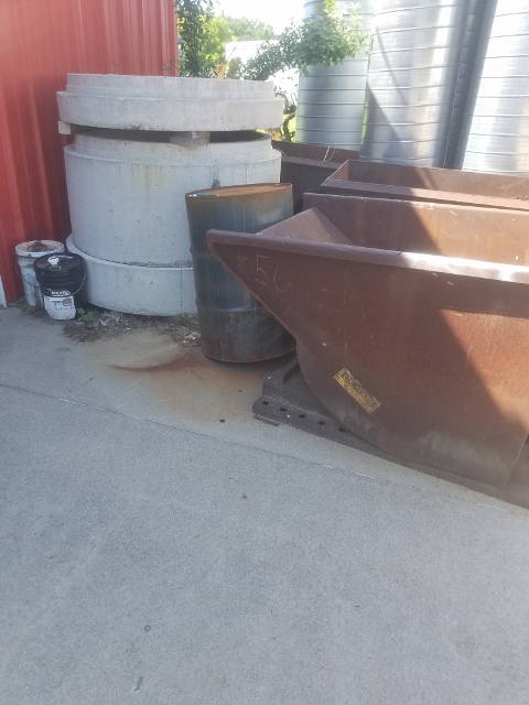 Auction Photo