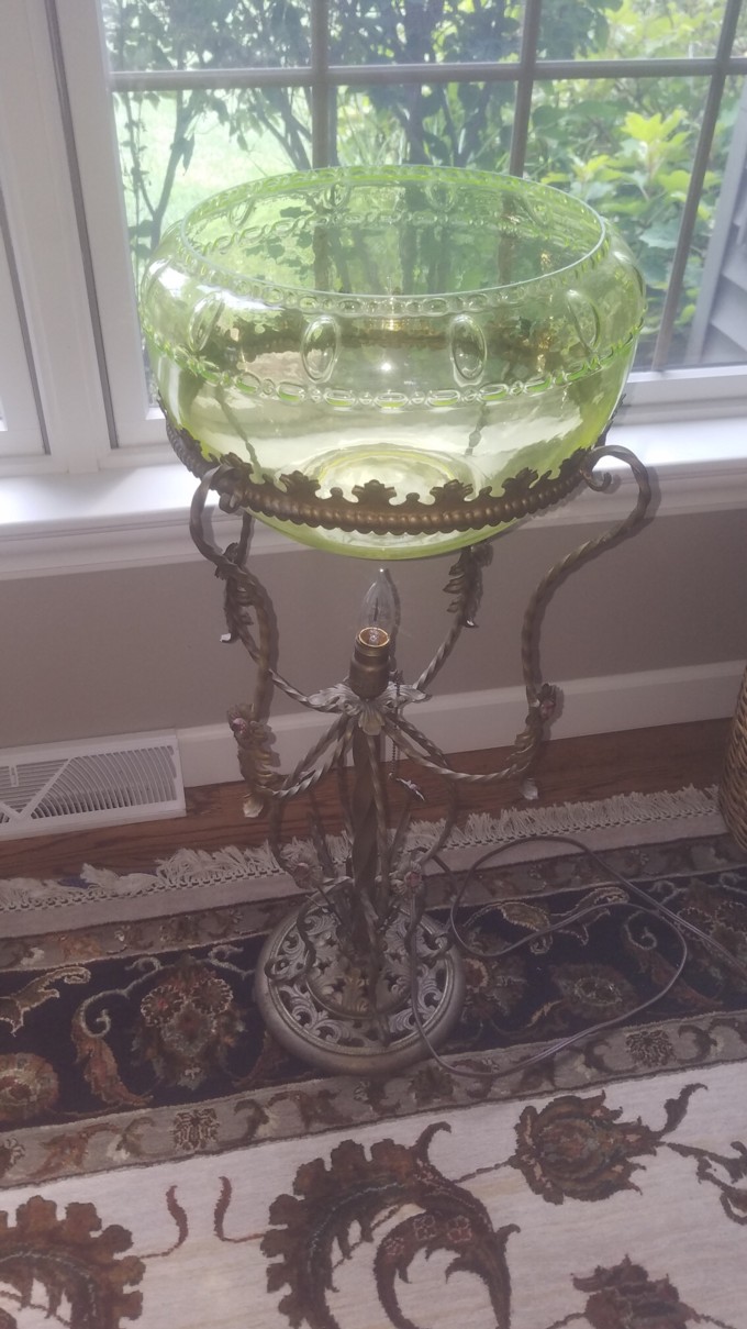 Auction Photo