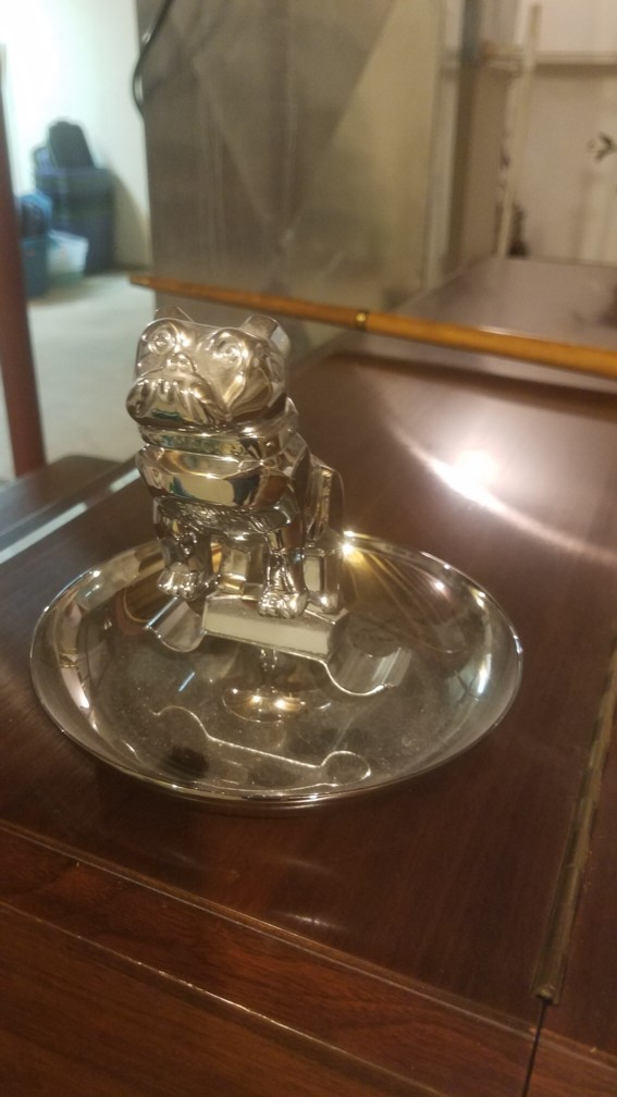 Auction Photo
