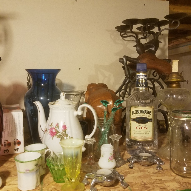 Auction Photo