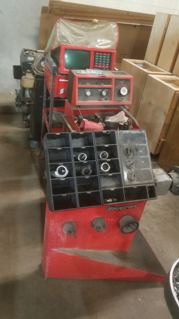Auction Photo