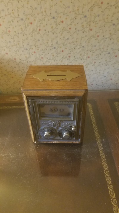 Auction Photo