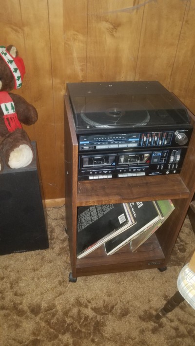 Auction Photo