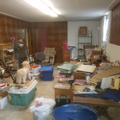 Auction Photo