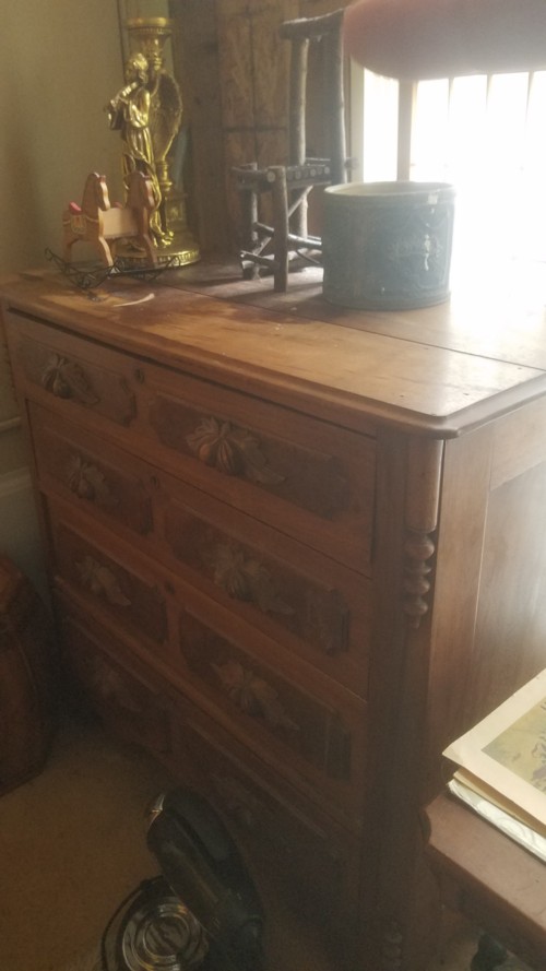 Auction Photo