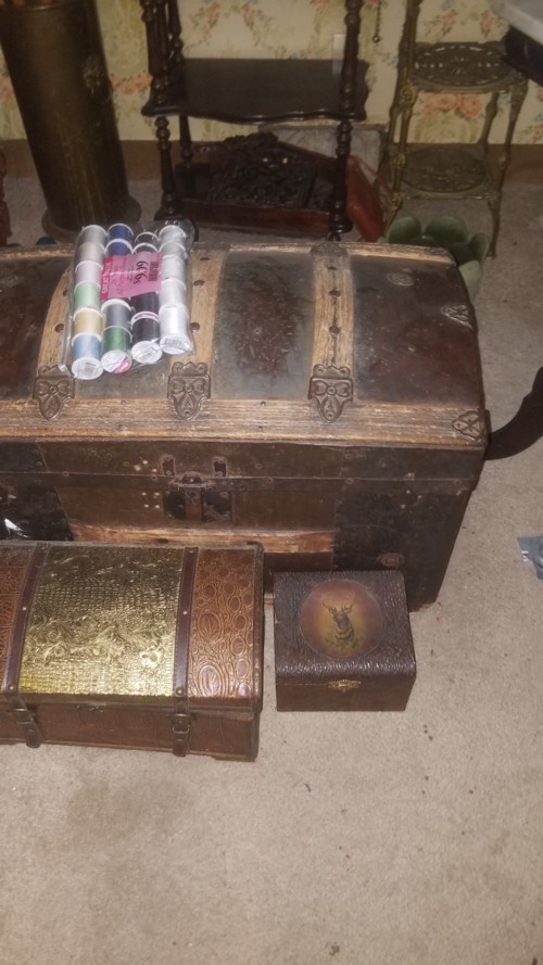Auction Photo