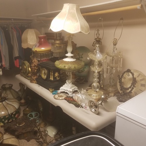 Auction Photo
