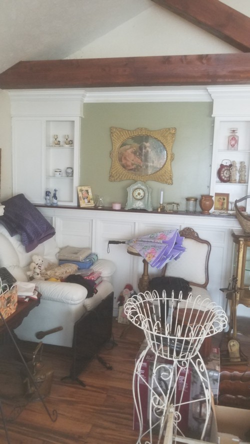 Auction Photo