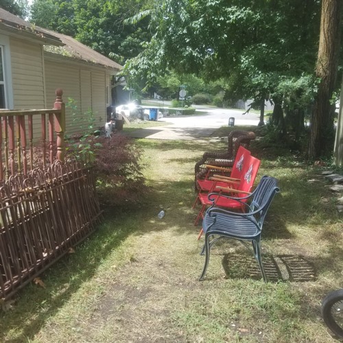Auction Photo