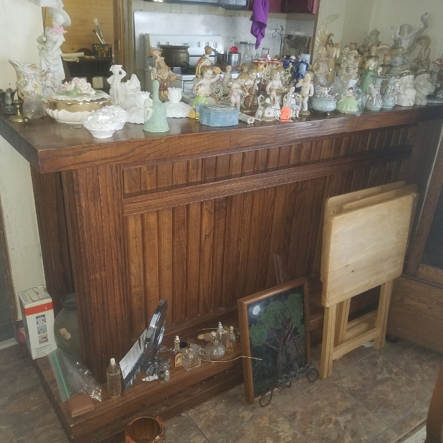 Auction Photo