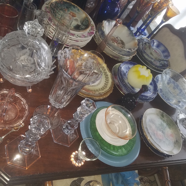 Auction Photo